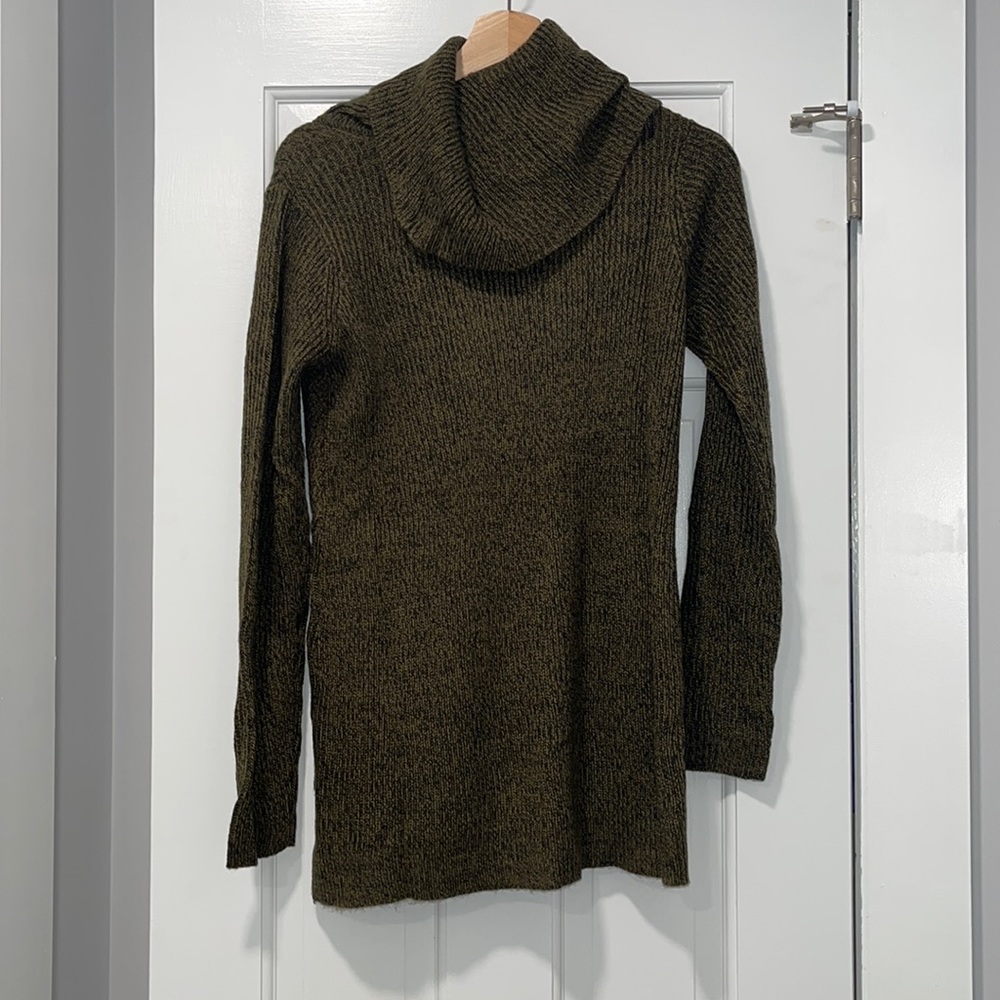 Karen Scott Dark Olive Pull Over